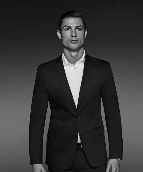 再见，巴萨U40！苏亚雷斯离队迈阿密国际，梅西独守美职联