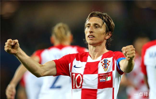 齐沃：要振作和学习，足球和生活总会有转机；伤员周日难复出