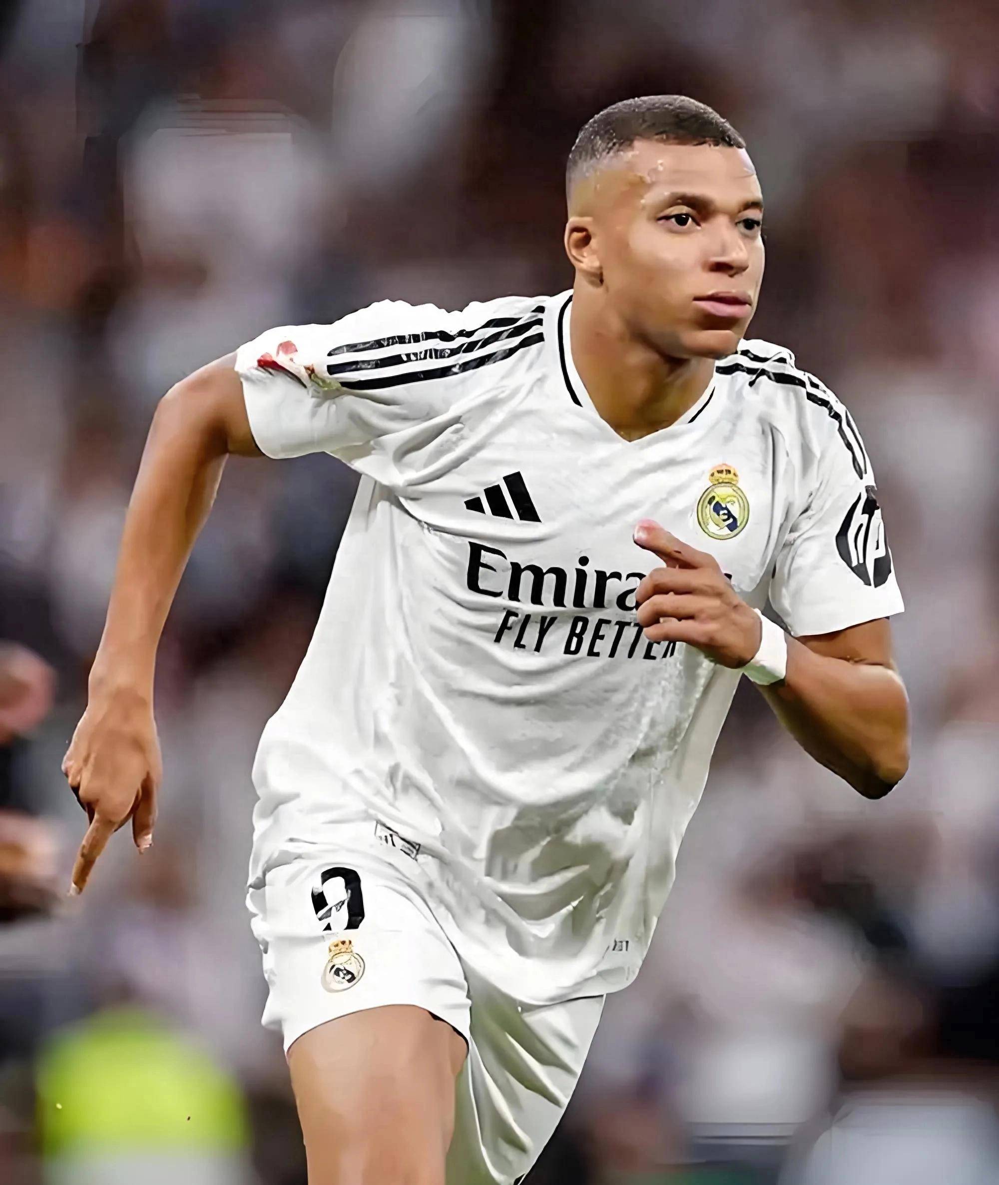 巴黎圣日耳曼姆巴佩连续两场破门