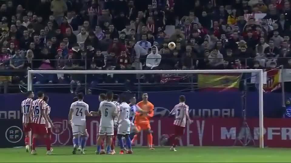 记者：申花本周二结束假期，重新集结备战今年的亚冠收官战