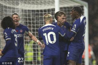 澳超半场：鲁弗推射建功，惠灵顿凤凰暂1-0阿德莱德联