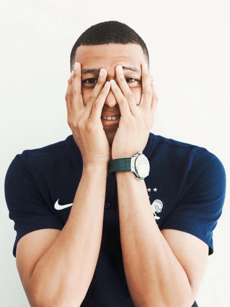 吉拉尔迪：能首发我感到非常高兴，罗马的目标是赢得欧联杯