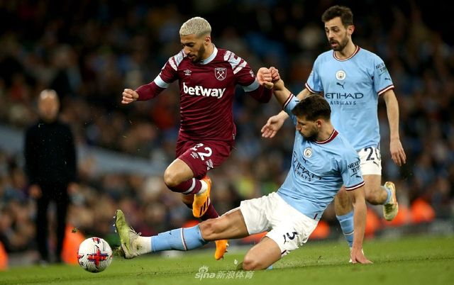 NBA官方新秀榜：克尼佩尔&弗拉格继续稳居前二