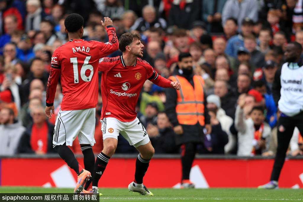 博主：申花在与日职联银靴拉唐谈判，国安有意铁人前锋姆本扎
